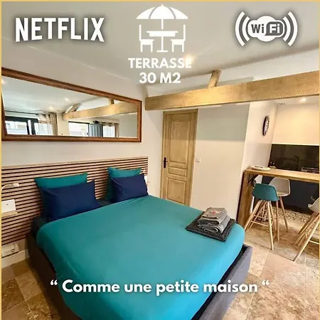 Apartment Tiny House Au Coeur De La Petite Rome Francaise Nimes