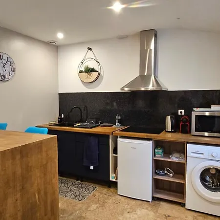 Tiny House Au Coeur De La Petite Rome Francaise